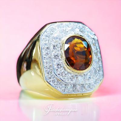 [29136] 4.25 carat yellow sapphire with diamond men ring  159,000 