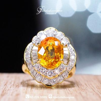 [29836] 5.85 carat Yellow sapphire with diamond ring  169,000 