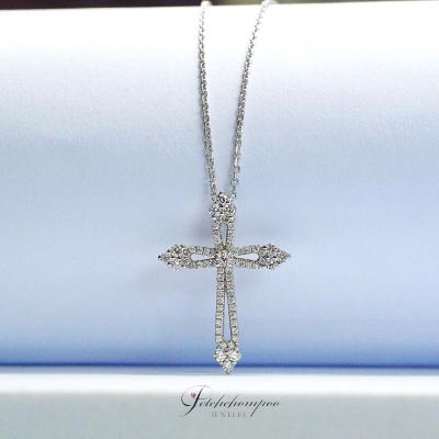 [26993] Cross pendant with 0.40 ct diamonds necklace  39,000 