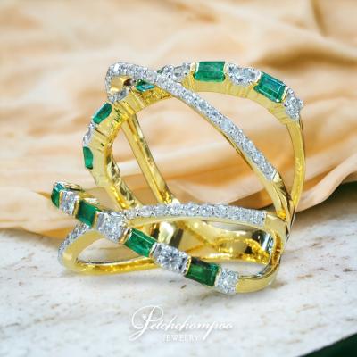 [020345] Emerald  and diamond ring  59,000 