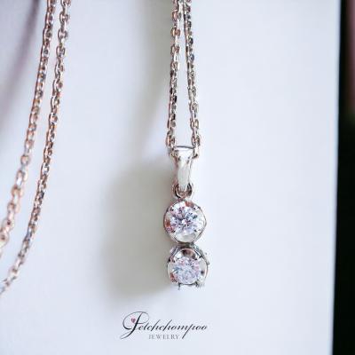 [29425] Diamond pendant with chain  19,000 