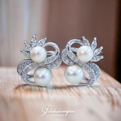 [29035] Pearl and diamond earrings  59,000 