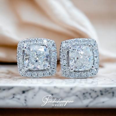 [29102] 0.70 carat cushion GIA diamond earring Discount 169,000