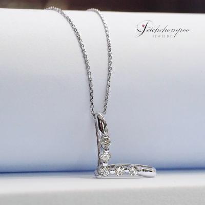 [25580] diamond necklace  25,000 