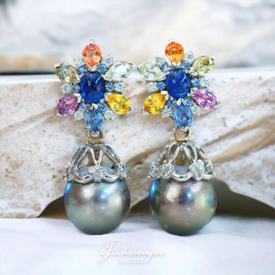 [29231] South sea peart with multicolor stones earring  169,000 