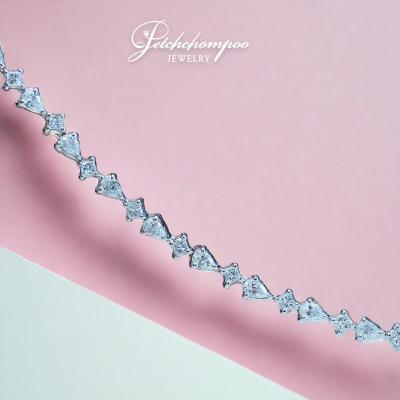 [27565] Pear shaped and princess cut diamond bracelet  89,000 
