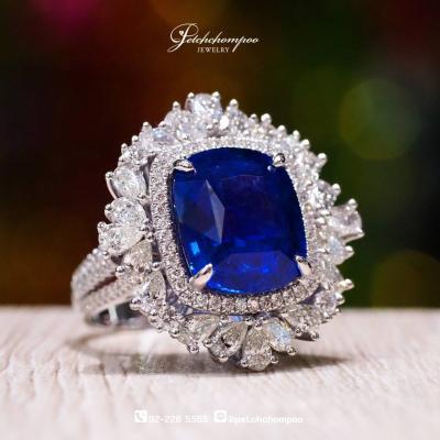 [29762] แหวนไพลินซีลอน “Blue Majesty” – Cornflower Blue 12.32 กะรัต  990,000 