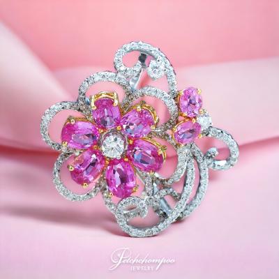 [29162] Pink sapphire with diamond brooch  99,000 