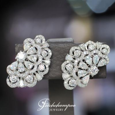 [024093] Diamond earrings Discount 259,000