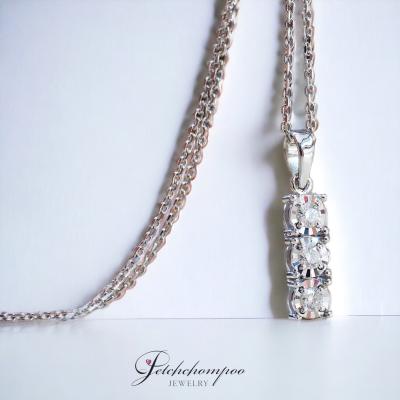 [29426] Diamond pendant with chain  17,000 