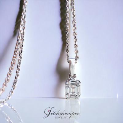 [29423] Diamond pendant with chain  19,000 