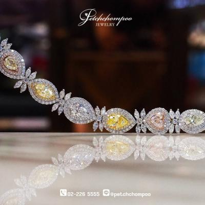 [29635] 8.94 carat Fancy color diamond bracelet  899,000 